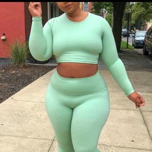 Two Piece Set